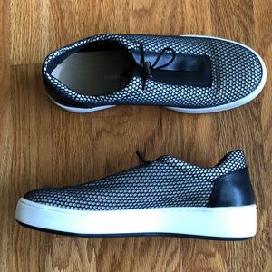 Donald Pliner camo-m3 slip on shoes